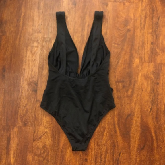 Asos black womens one piece swimsuit size 6 - Picture 2 of 3